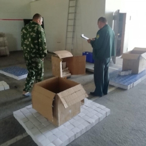<p>Будни нашего СВХ: отработали стопроцентный досмотр на партию дрипперов. Конечно, несоответствий не выявлено. Ждем выпуска декларации.</p>

