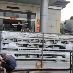 <p>Приняли к доставке на складе производителя в Китае партию конвейерного оборудования, сроки доставки до склада консолидации и логистической обработки ГК STA составят порядка 7 дней. С 2008 года даем российским юридическим лицам, покупающим или размещающим заказы на производство товаров в Китае, комплексные услуги высокого качества по доставке и таможенному оформлению. Планируя поставку очередной товарной партии, обязательно получите наше коммерческое предложение и исчерпывающую консультацию по возможностям и условиям сотрудничества. Доставка грузов из Китая &ndash; наша профессия!</p>
