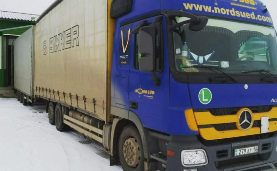 Размещаем очередную партию сборного груза на нашем...